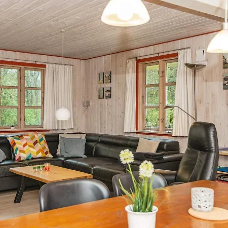 Дом отдыха 8 Person Holiday In Oksb L